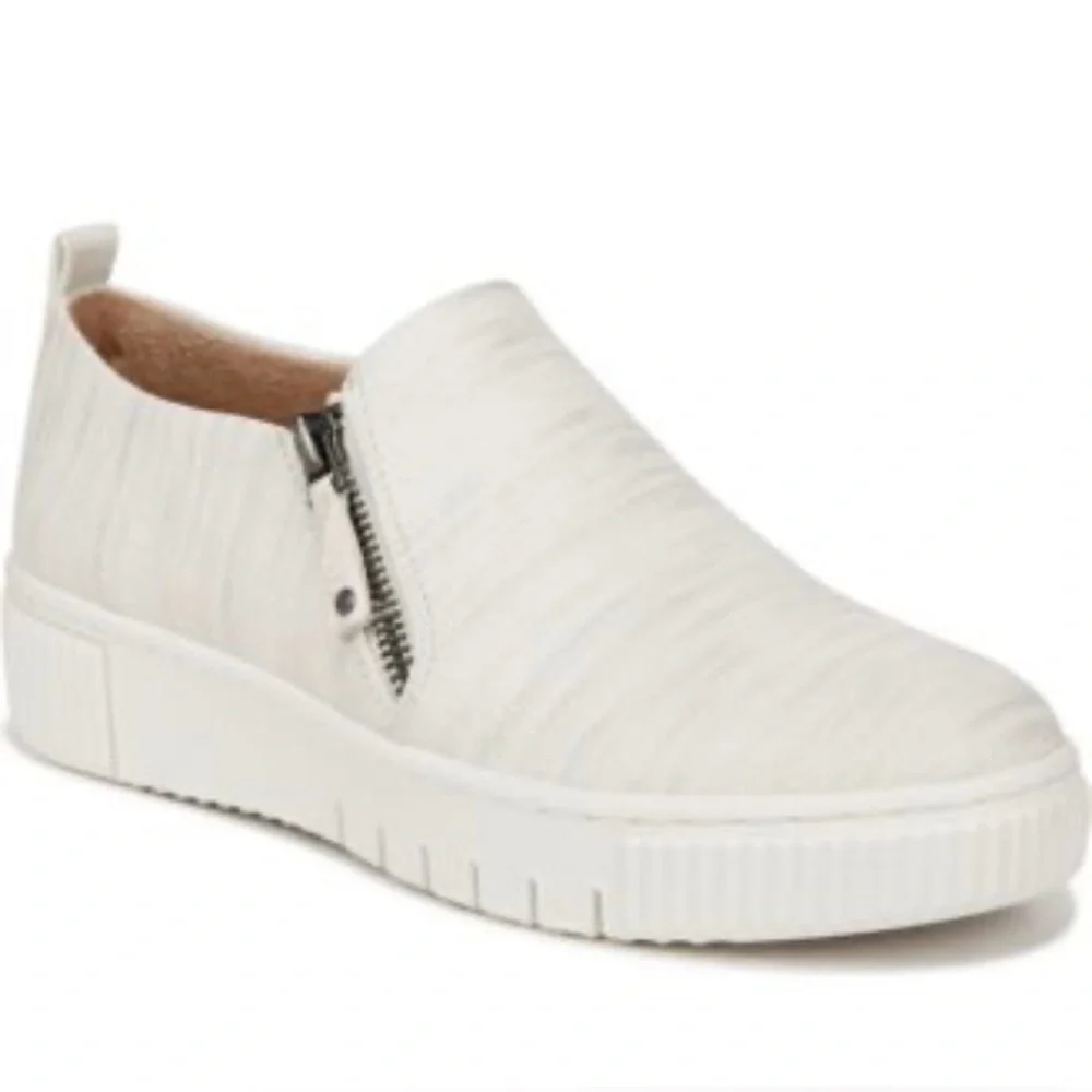 SOUL Naturalizer Slip-On White Metallic Sneakers Sz 10